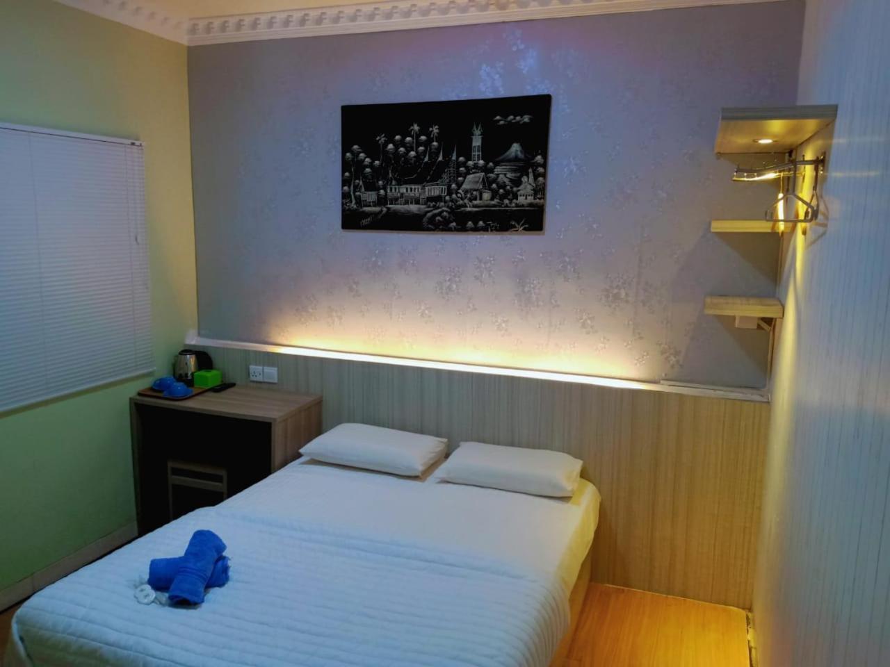 Hotel Sleeprest @ Golden Prima Batam Habitación foto