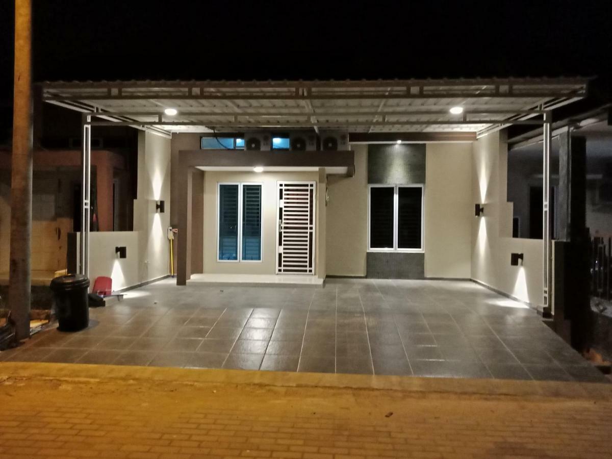 Hotel Sleeprest @ Golden Prima Batam Exterior foto