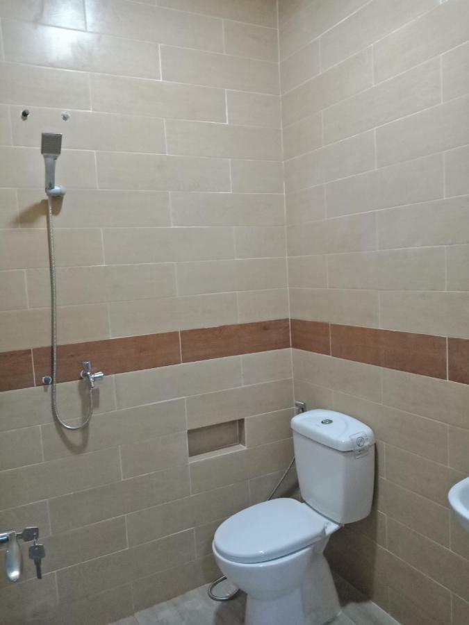 Hotel Sleeprest @ Golden Prima Batam Exterior foto